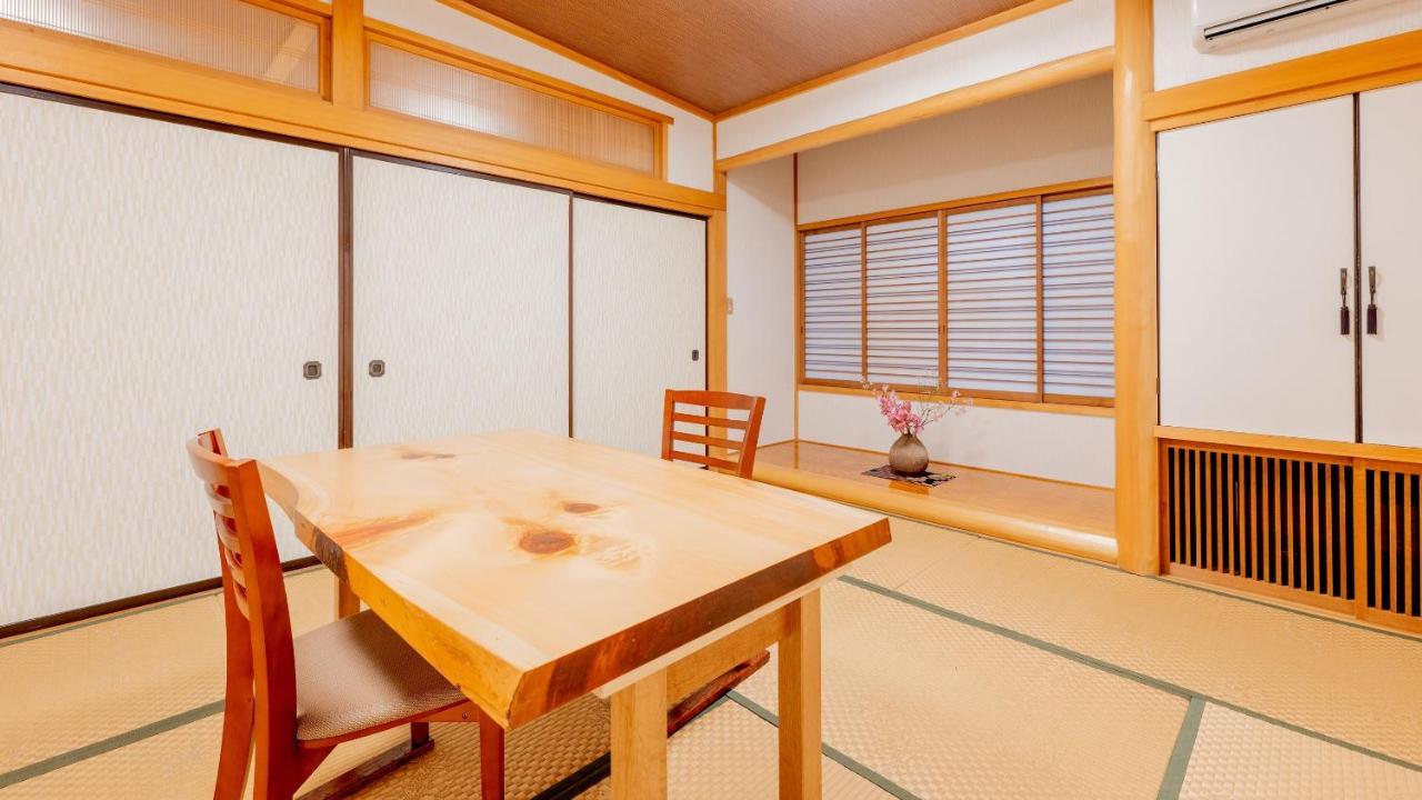 Hinokitei Bokusui Hotel Kusatsu  Exterior foto